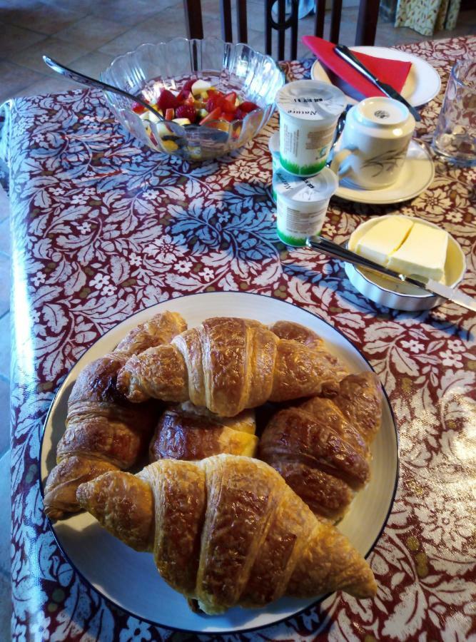 Le Beauregard Bed & Breakfast Ranes ภายนอก รูปภาพ
